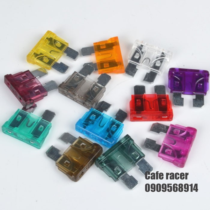 Hộp cầu chì cao cấp có dây điện kèm theo từ 1A-30A