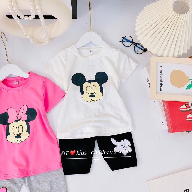 Bộ mickey quần lửng bé gái