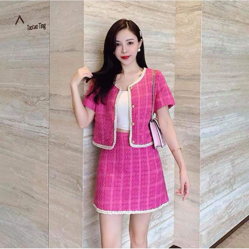 đầm qc hotgirl