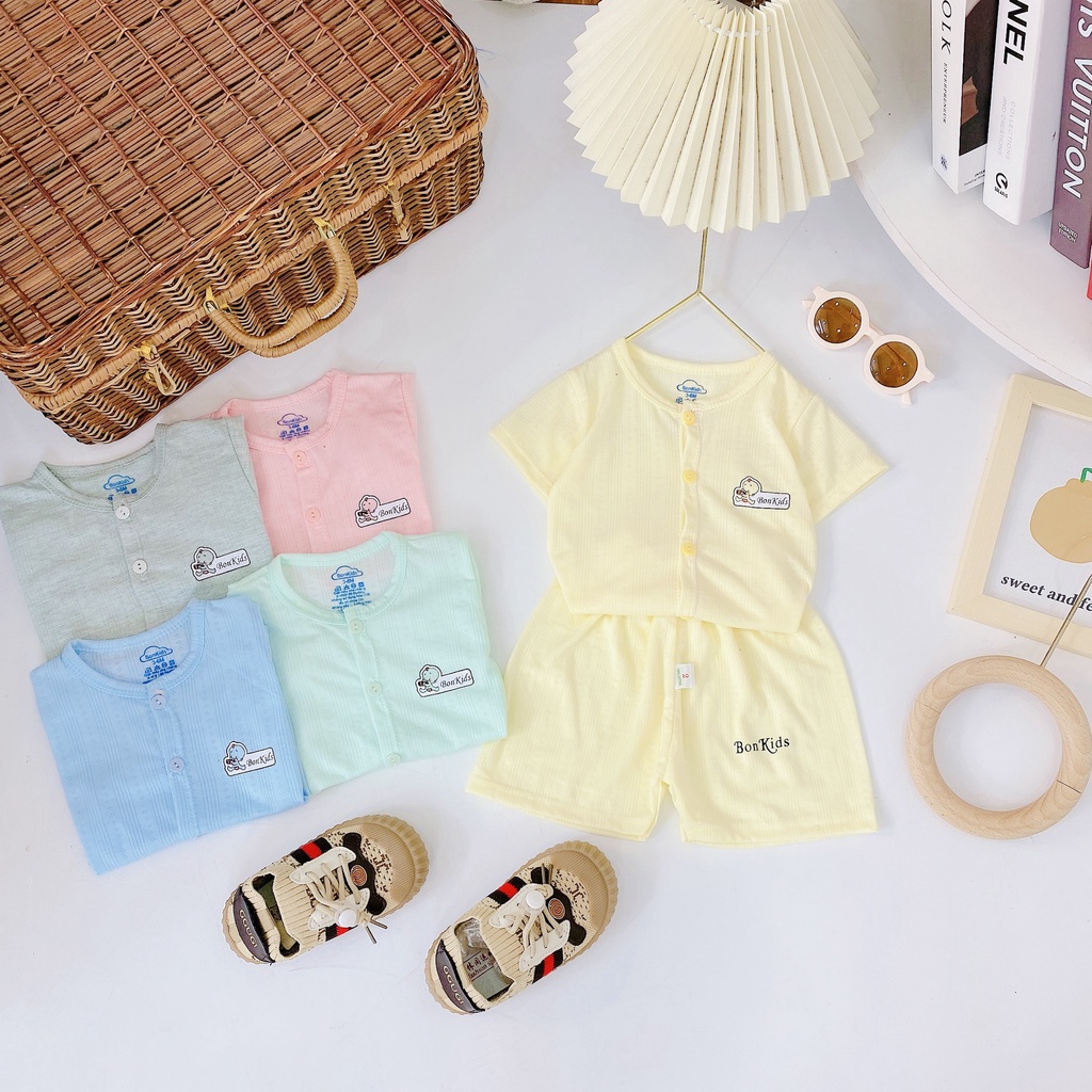 Bộ Cộc Tay Cài Khuy Giữa Cho Bé Sơ Sinh Từ 0-11kg Vải Thông Hơi Cao Cấp , Vải Mềm - Đẹp - Thấm Hút Mồ Hôi Tốt - 𝐁𝐎𝟏𝟖