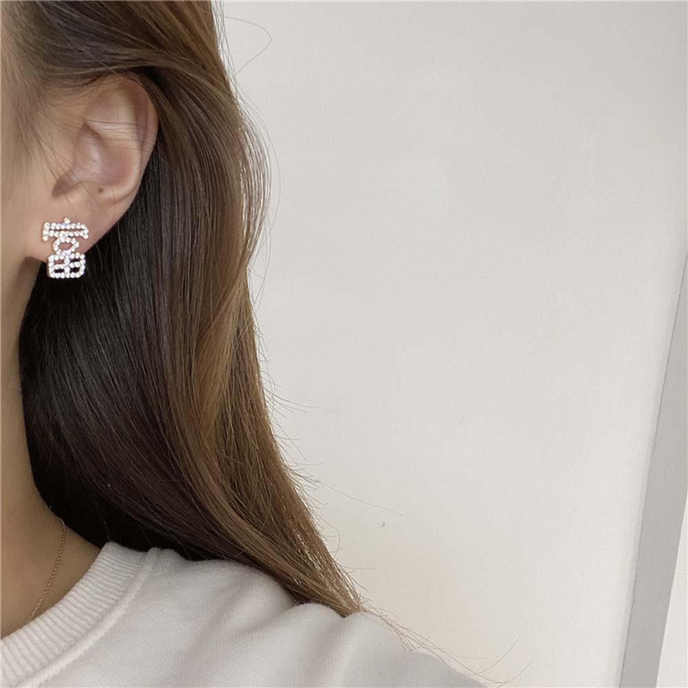 Vanes1 Khuyên Tai Xỏ Không Đối Xứng In Chữ Trung Quốc May Mắn Cho Nữ|Trang Sức Thời Trang