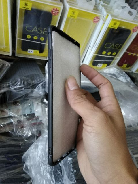 Ốp dẻo màu galaxy note 8 ( ôm sát máy )
