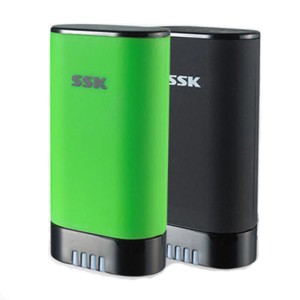 Pin sạc dự phòng SSK SRBC 506 dung lượng 5000mAh 1 cổng USB có đèn pin chiếu sáng và 4 đèn hiển thị dung lượng pin