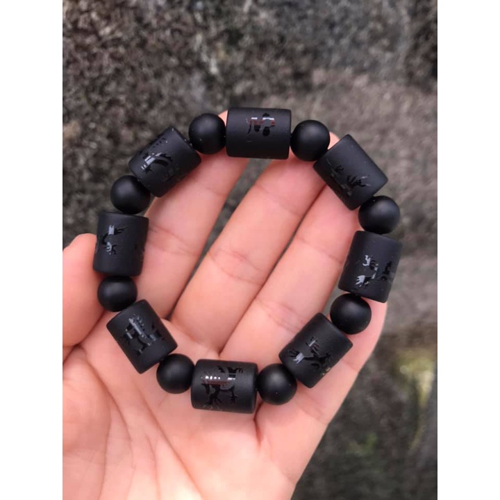 VÒNG TAY TRÚC CHẠM RỒNG ĐÁ NÚI LỬA ĐEN