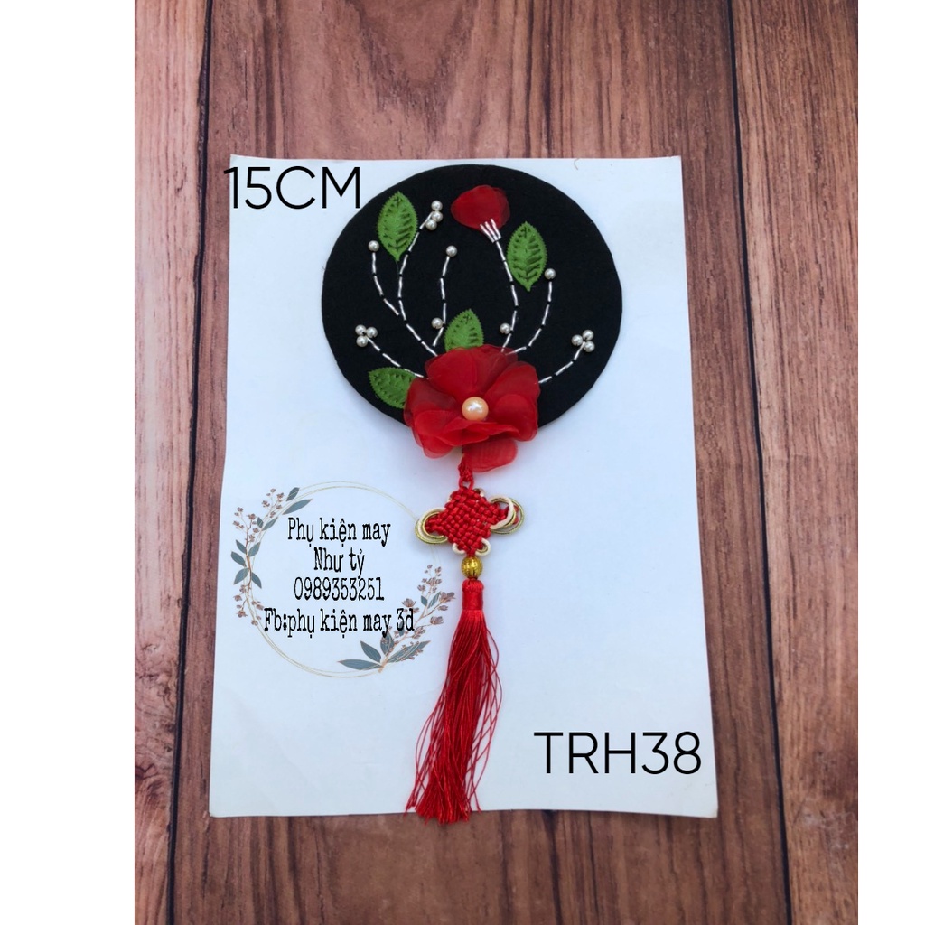[Có sẵn] [Ảnh thật] tấm tròn thêu kết cườm hoa nổi kèm dây xinh xắn 15cm