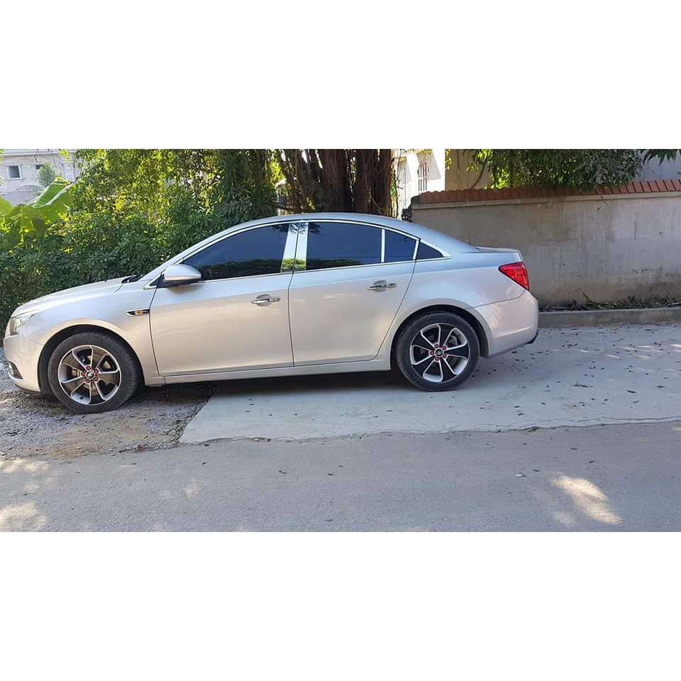 Trụ kính maybach xe cruze