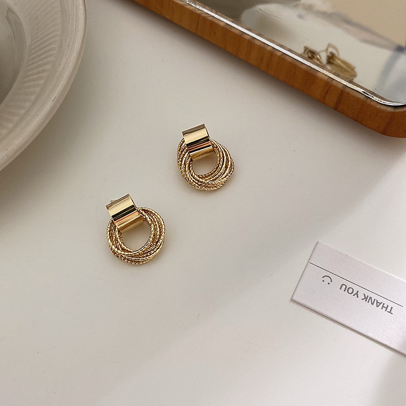 Đôi bông tai mạ bạc 925 kiểu dáng đơn giản sang trọng dành cho nữ