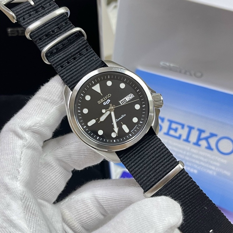 ĐỒNG HỒ NAM SEIKO 5 SPORT AUTOMATIC 2020 , DÂY NATO MÀU BALCK-ĐEN , SRPE67K1