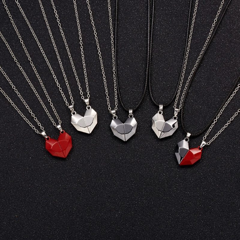 Set 2 Vòng cổ Nam Châm Mặt Trái Tim 10mk Cho Cặp Đôi