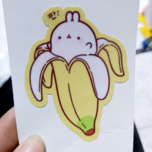 Tem Sticker Decal Bé Chuối Cute Dán Xe, Nón, Điện Thoại Giá Rẻ