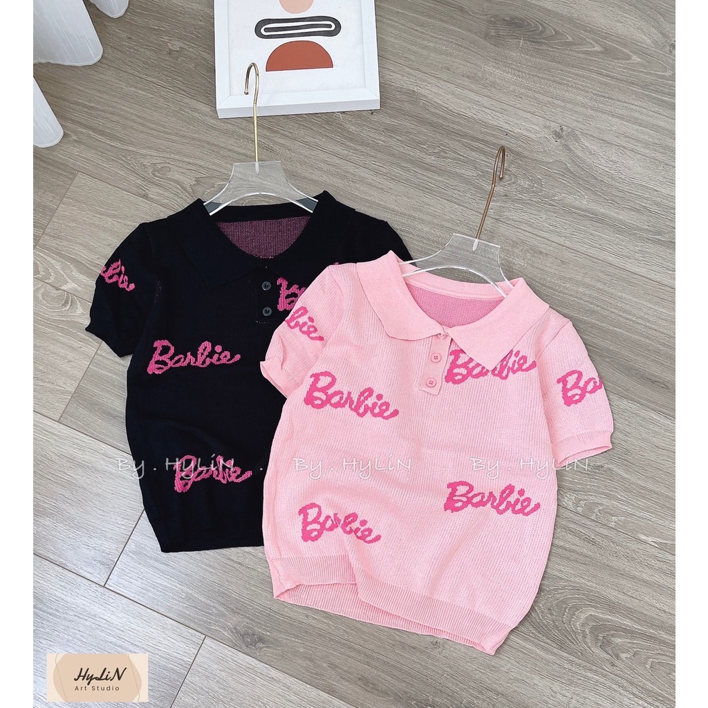 Áo polo len ngắn tay in nhiều chữ Barbie, Áo len cổ bẻ cài cúc AL8027 - NhiNhi Shop