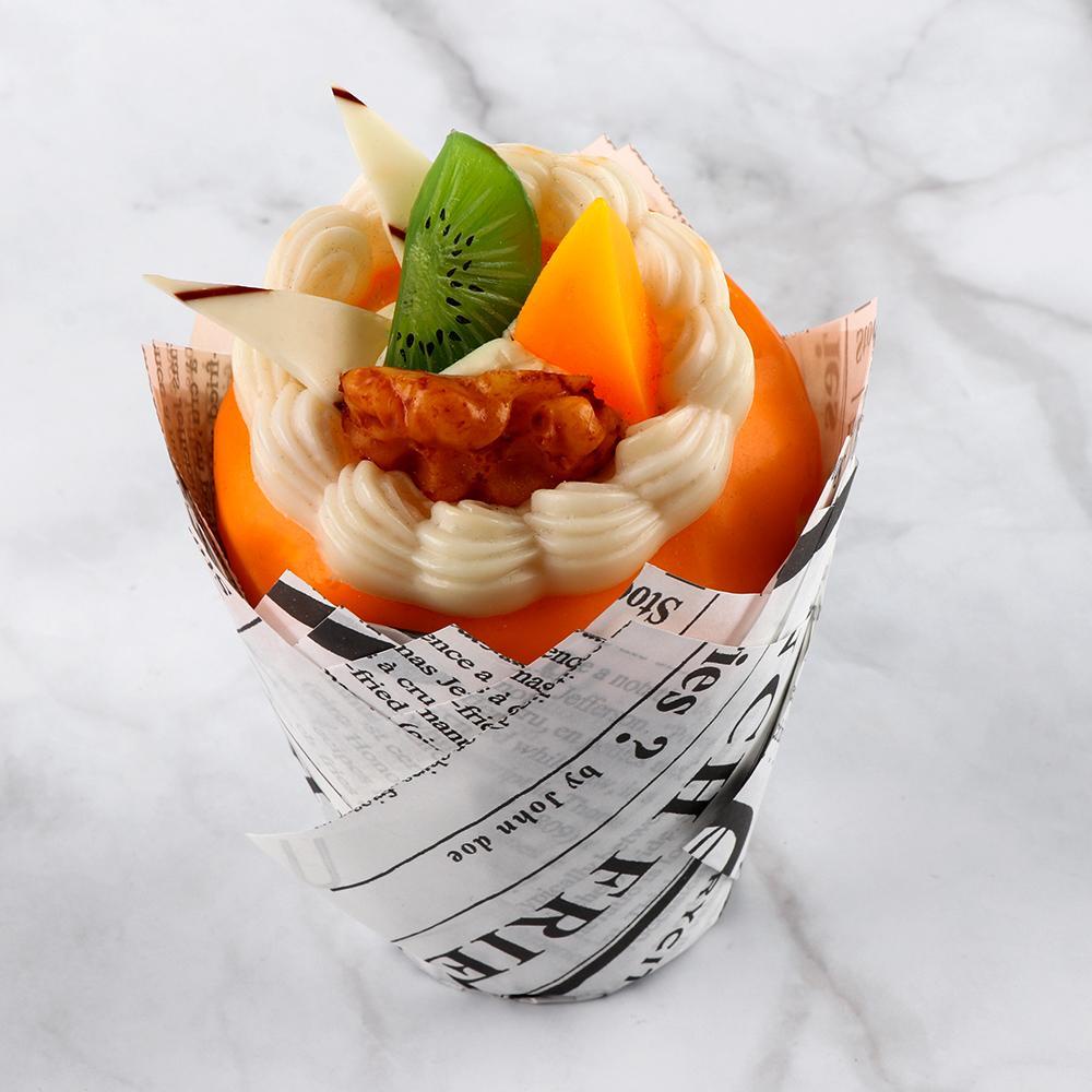 Bộ 50 Cốc Giấy Gói Bánh Cupcake Chống Mỡ Hình Tờ Báo