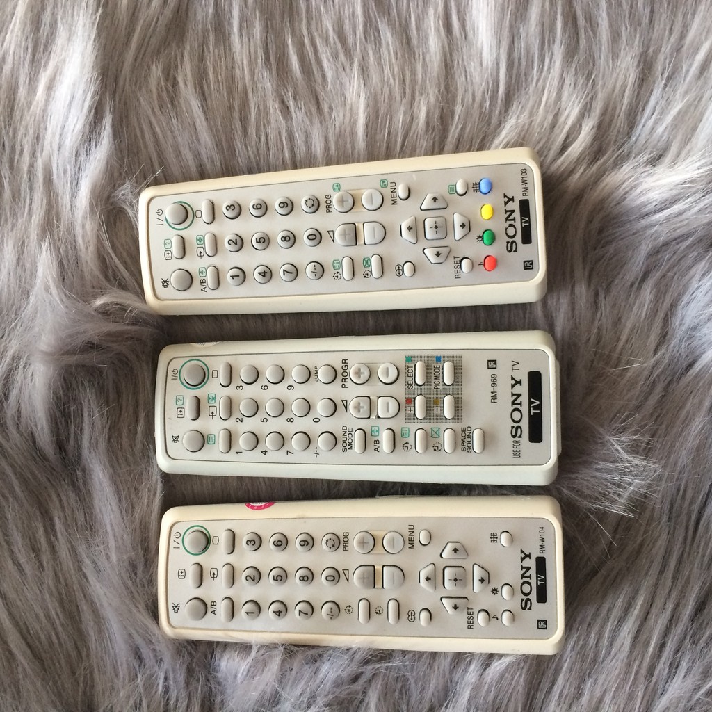 REMOTE TIVI SONY ĐỜI CŨ