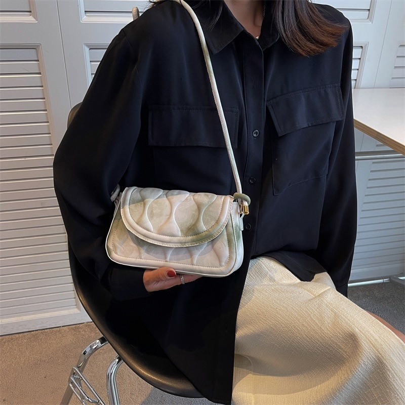 Túi đeo dưới cánh tay / Đeo Cánh Tay Màu gradient Mẫu Mới 2022 NB00144