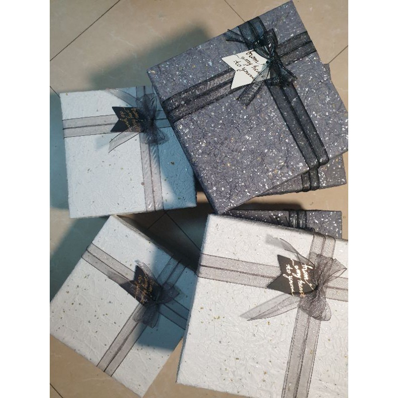 Hộp quà sang trọng