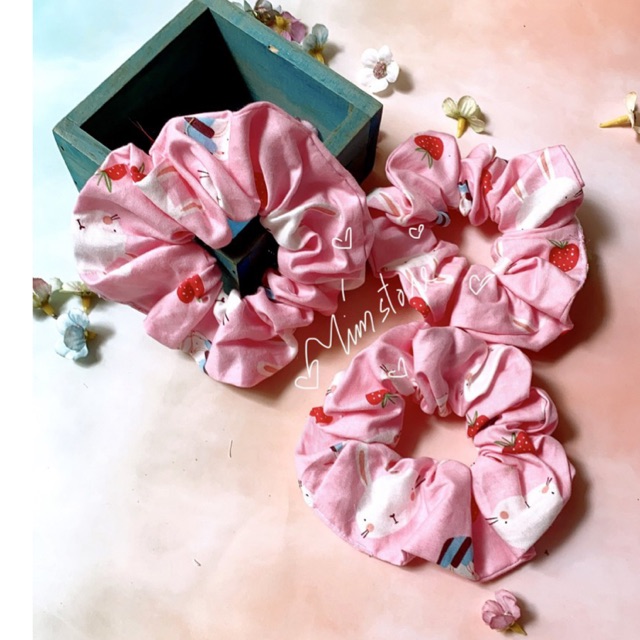 {Nhiều mẫu Thú }SCRUNCHIES M30 NGỰA, CHÓ, THÚ - CỘT TÓC VẢI THỜI TRANG NỮ HOT TREND GIÁ RẺ