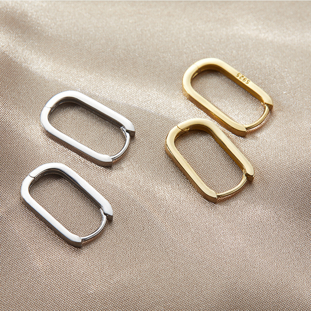 Đôi bông tai hình chữ O thanh lịch dành cho nữ