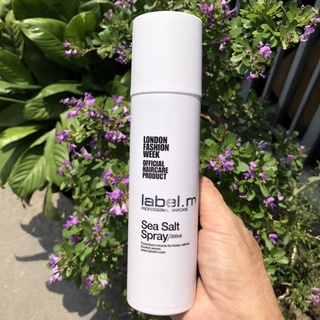Xịt muối biển tạo kiểu tóc lọn sóng xoăn Label.m Sea Salt Spray 200ml