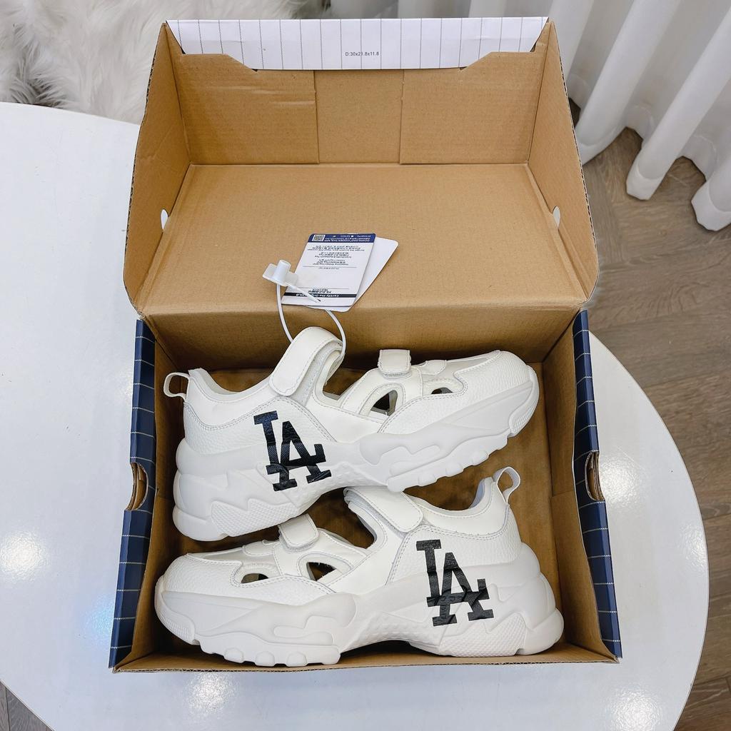 Giày sục thể thao chữ Ny La quai dán mẫu mới cực hot