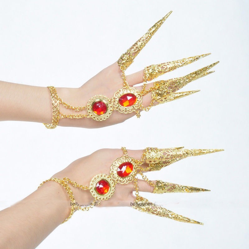 Móng tay giả màu vàng kiểu Ấn Độ thời trang cho nữ