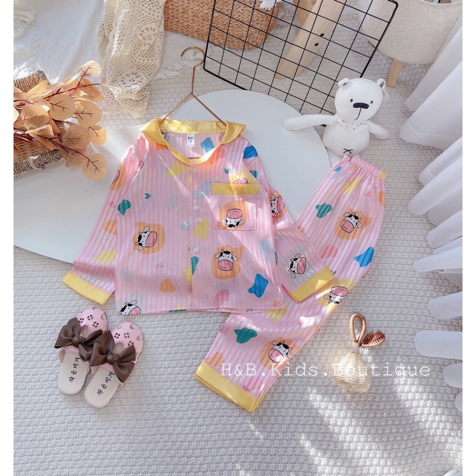 Bộ gấm satin bò sữa size nhỡ bé gái