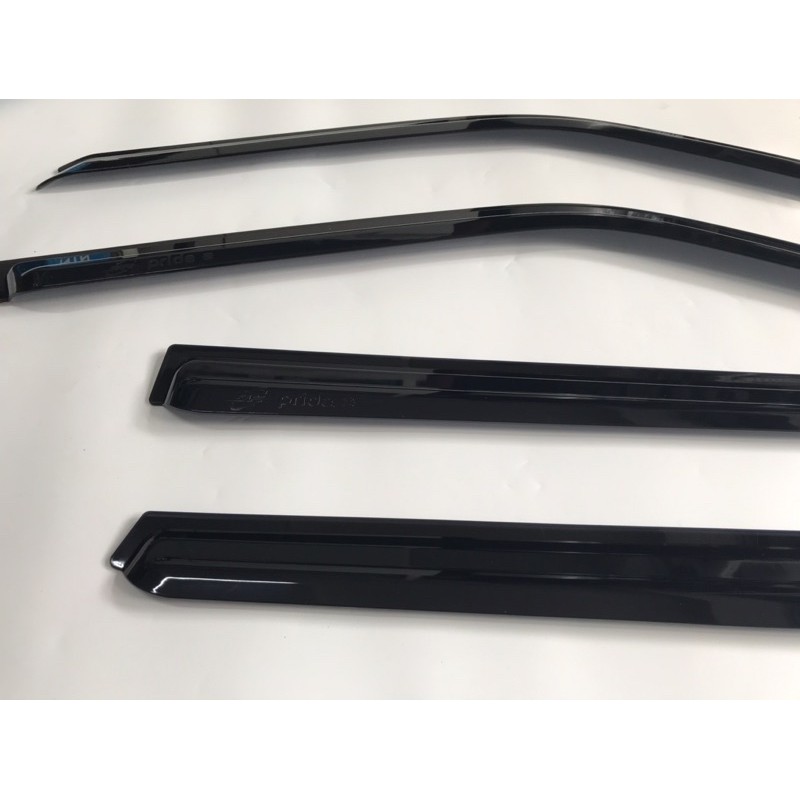 Vè che mưa xe Kia Pride CD5 nhựa đen Thái cao cấp