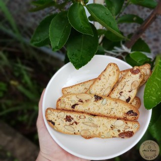 Bánh Biscotti