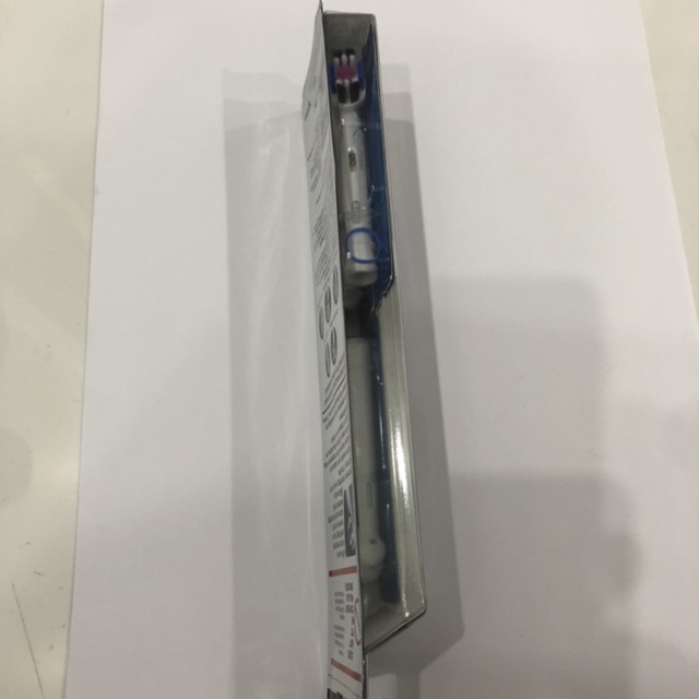 BỘ 3 ĐẦU BÀN CHẢI ĐIỆN ORAL-B 3D WHITE