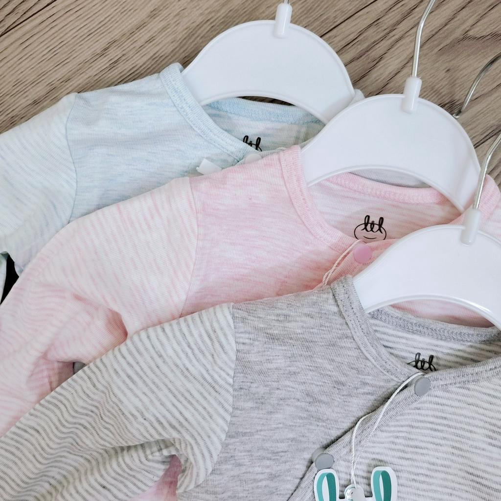 Bộ Body dài tay sơ sinh cúc lệch vải pettit siêu mềm Little Love cho bé trai/ bé gái (sale)