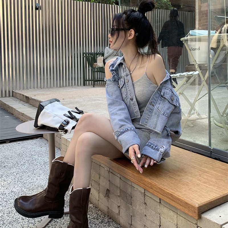 Áo Khoác Denim Thiết Kế Mới Năng Động Thời Trang