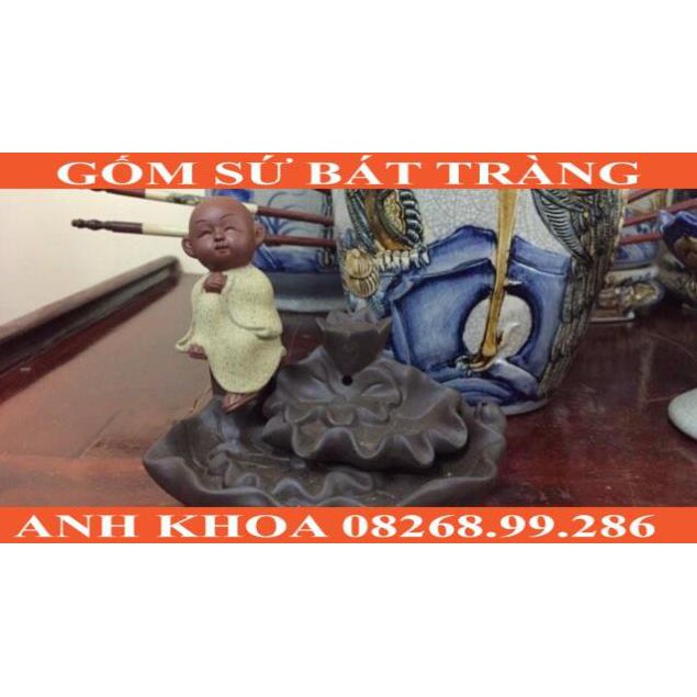 Tượng đốt trầm chú tiểu bên hoa sen - Gốm sứ Bát Tràng Anh Khoa