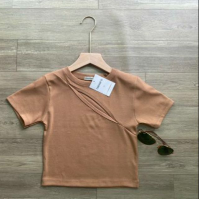 Áo Croptop khoét ngực thun borip A3 | BigBuy360 - bigbuy360.vn