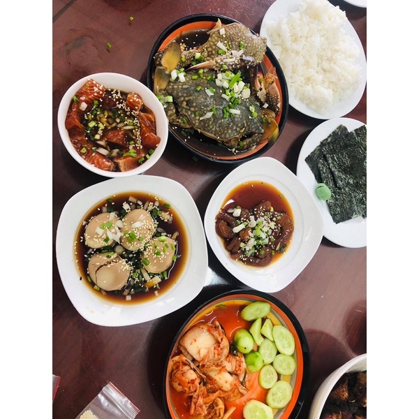 Cua Ghẹ, Cá hồi, Tôm, Trứng ngâm tương phần nhỏ