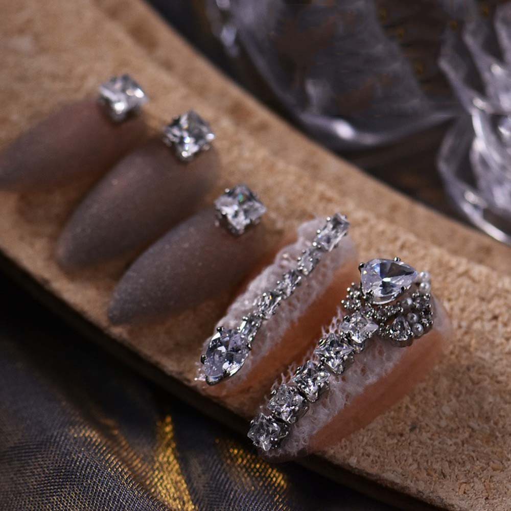 [Hàng mới về] Hộp 20/30 Đá Zircon Lấp Lánh Thời Trang Trang Trí Móng Tay Nghệ Thuật