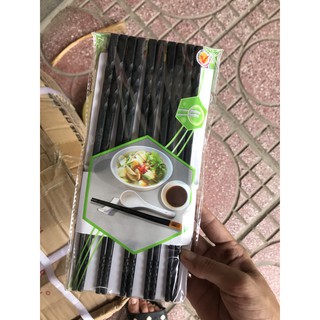 sỉ 300 đôi đũa nhựa đen