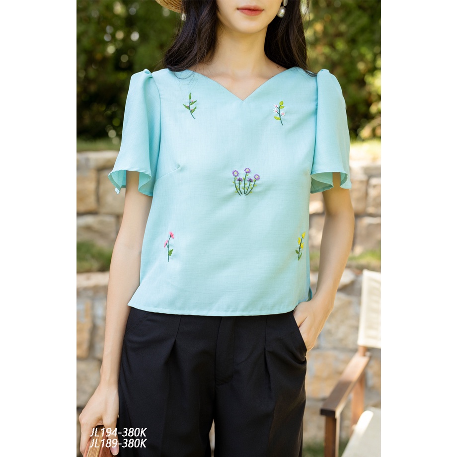Jenny Le - Áo linen thêu tay nhành hoa rời Daisy Top JL194