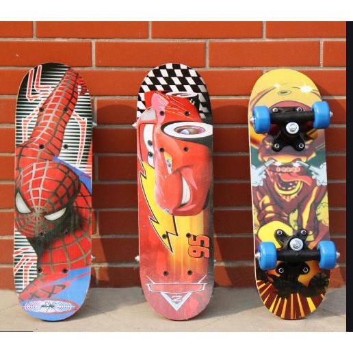 Đồ chơi Ván trượt thể thao họa tiết sinh động (phù hợp dưới 50kg)