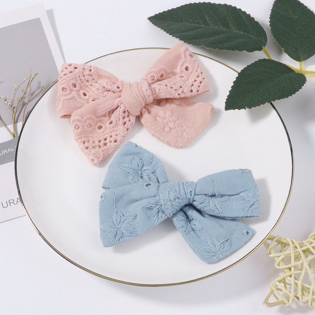 Set 2 kẹp tóc KIDSBOWS hình hoa phong cách thời trang cho bé gái