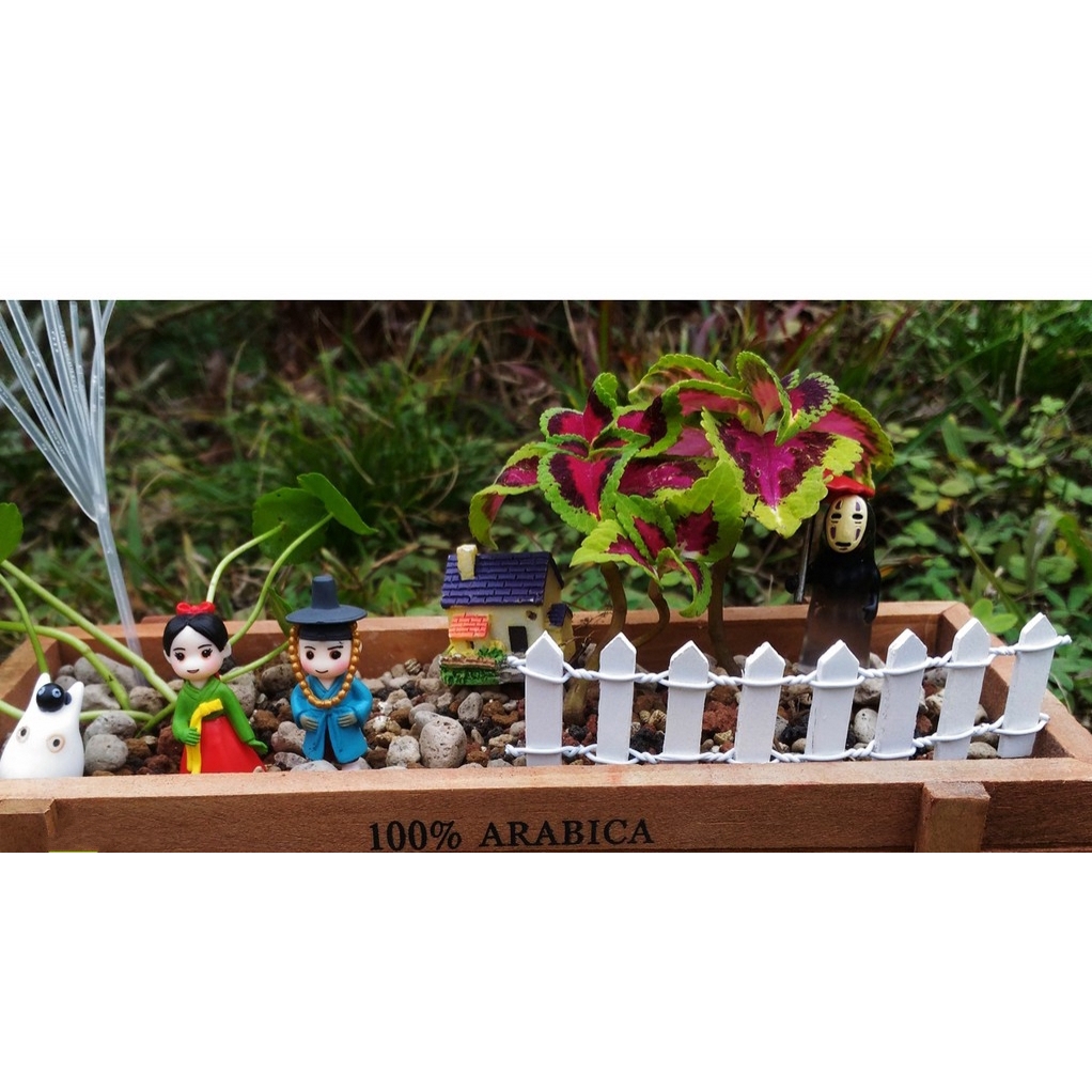 Mô hình chậu cây cảnh mini trang trí sân vườn