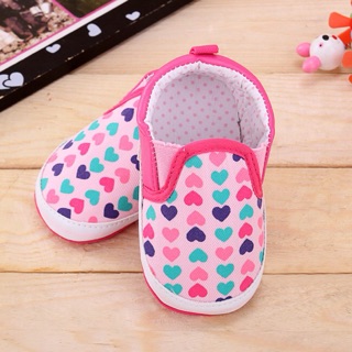 Giày slipon tập đi trái tim - đế nhựa