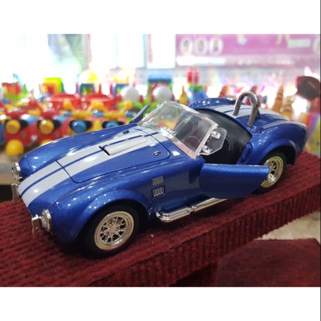 Xe mô hình tỷ lệ 1:32