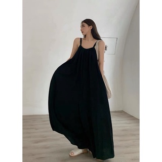 Đầm maxi hai dây hở lưng