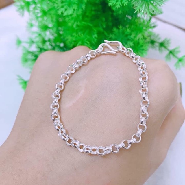 Lắc tay ,lắc chân bạc cho bé
