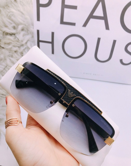 Kính Nam Amani vuông model mới | BigBuy360 - bigbuy360.vn