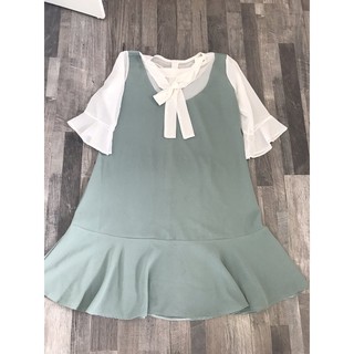 ĐẦM BẦU XANH LAM NƠ CỔ