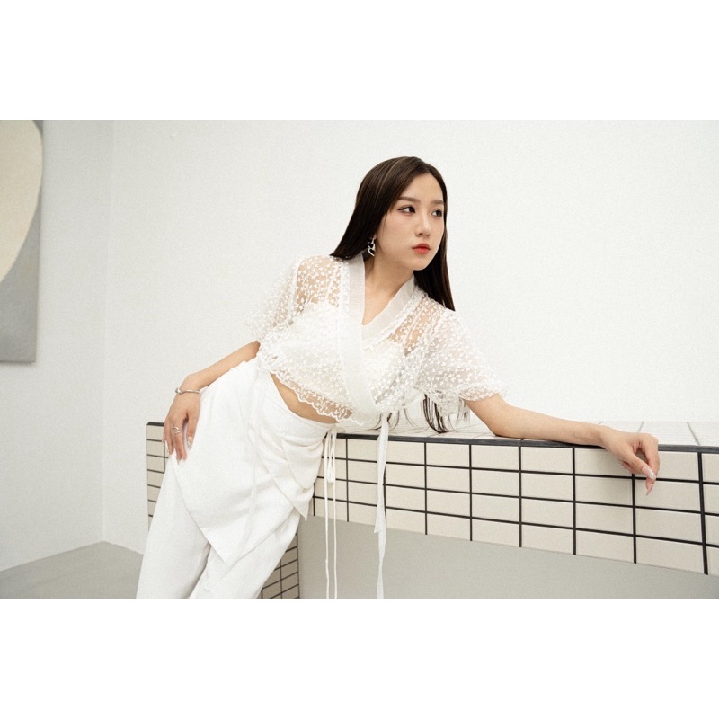 Áo Hanbok Hoa Bi LilaHymaison tặng kèm áo ống | BigBuy360 - bigbuy360.vn