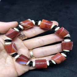 VÒNG TAY MÀU LẠT MA TÂY TẶNG A3