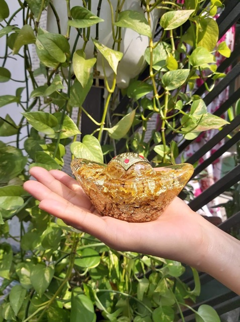 Thỏi vàng may mắn cho dịp Tết cao 6.8cm ngang 11 cm