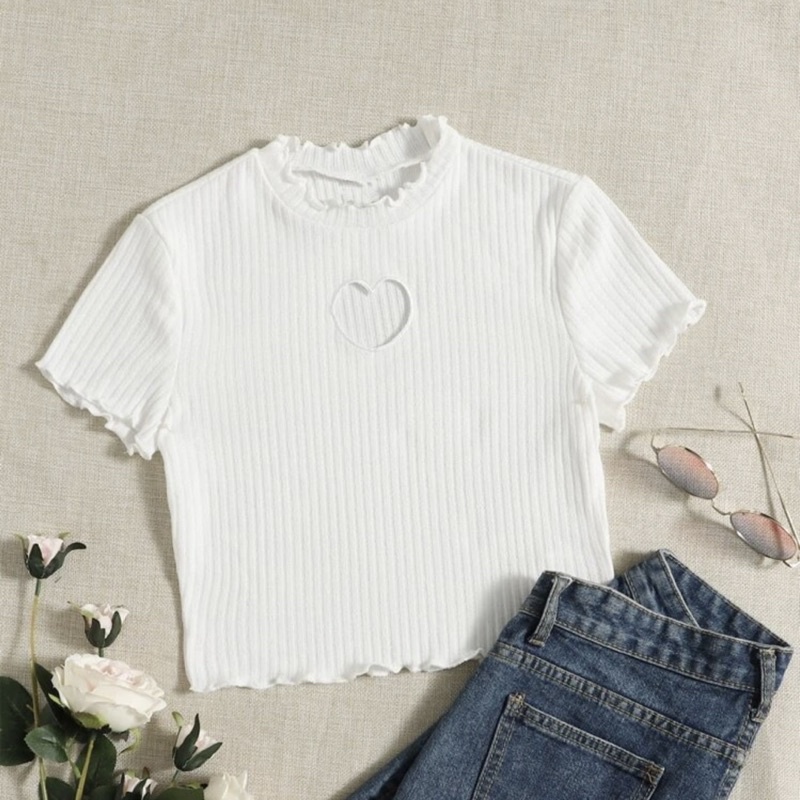 Áo croptop ngắn tay thun gân cổ nhún khoét ngực họa tiết trái tim phong cách cá tính Aimee closet