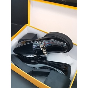 Giày cao gót WYW đen bóng đế vuông cao 6cm